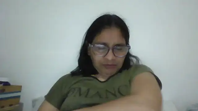 Snapshot of titssmall123 chatting on November 27, 2025, 10:56 pm titssmall123 online show from November 27, 2025, 10:56 pm