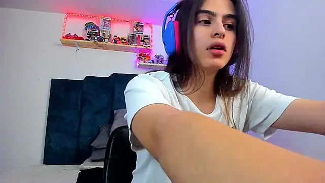 Snapshot of sky_link_ chatting on January 19, 2025, 10:17 pm sky link online show from January 19, 2025, 10:17 pm