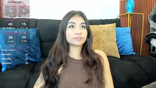 Zayda 1 online show from October 19, 2025, 2:07 pm