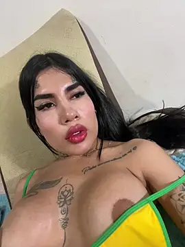 saragill323 online show from January 17, 2025, 12:53 am