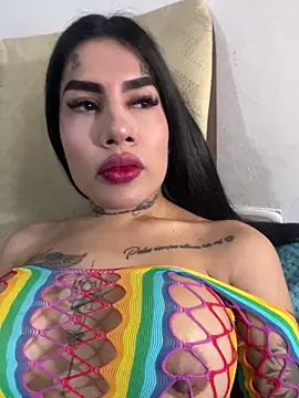 saragill323 online show from February 28, 2025, 5:15 pm