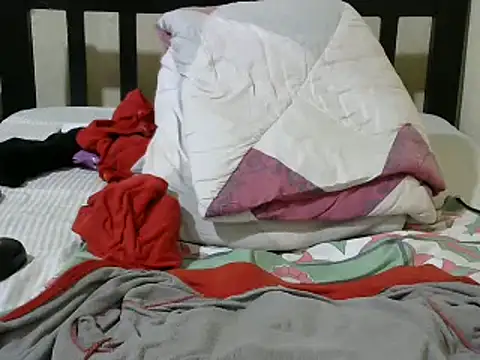 wetberrry online show from January 6, 2025, 8:18 pm