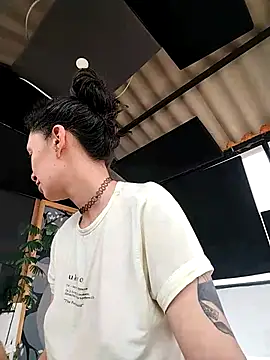 rebekka simpson online show from December 31, 2024, 8:56 pm