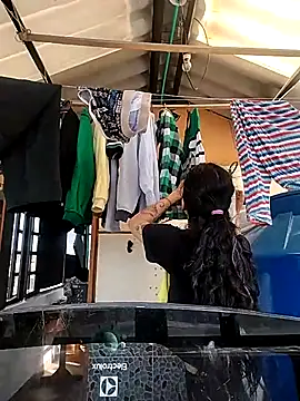 rebekka simpson online show from November 1, 2025, 8:44 pm