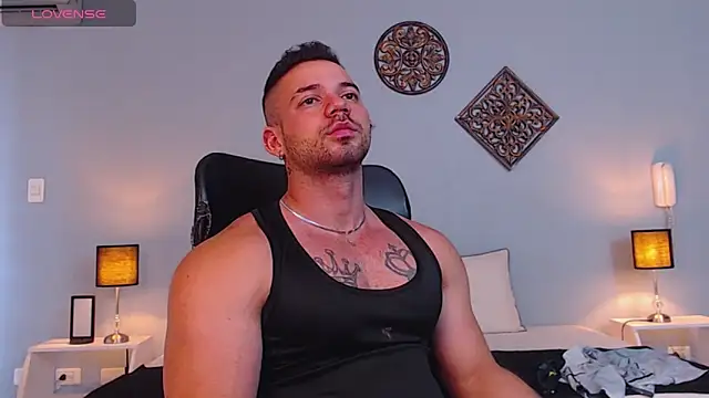 Snapshot of JeremyLowe chatting on March 12, 2025, 4:24 pm JeremyLowe online show from March 12, 2025, 4:24 pm