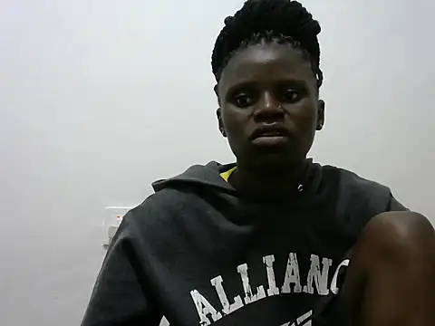hottgirlval online show from June 21, 2026, 3:14 pm