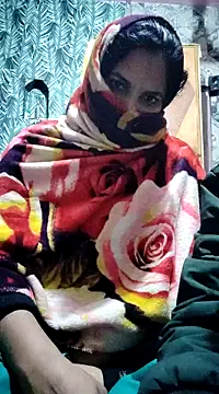 Snapshot of Hot-rubina chatting on January 14, 2025, 4:04 am Hot-rubina online show from January 14, 2025, 4:04 am