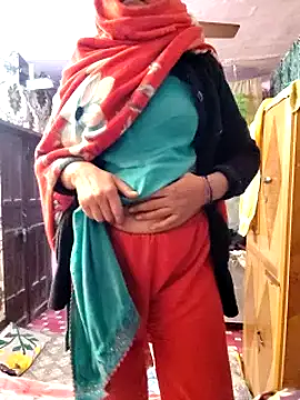 Snapshot of Hot-rubina chatting on January 23, 2025, 6:39 am Hot-rubina online show from January 23, 2025, 6:39 am
