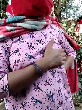 Snapshot of Hot-rubina chatting on February 1, 2025, 3:41 am Hot-rubina online show from February 1, 2025, 3:41 am