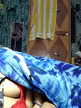 Snapshot of Hot-rubina chatting on February 15, 2025, 4:58 am Hot-rubina online show from February 15, 2025, 4:58 am
