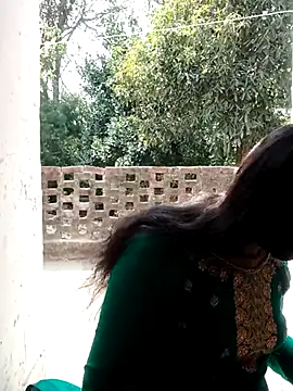Snapshot of Hot-rubina chatting on February 20, 2025, 6:50 am Hot-rubina online show from February 20, 2025, 6:50 am