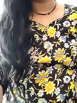 Snapshot of Hot-rubina chatting on March 8, 2025, 6:43 am Hot-rubina online show from March 8, 2025, 6:43 am