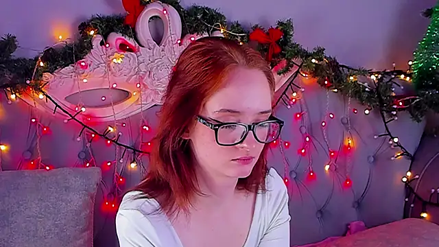 Snapshot of BridgetDay chatting on December 31, 2024, 7:20 am BridgetDay online show from December 31, 2024, 7:20 am