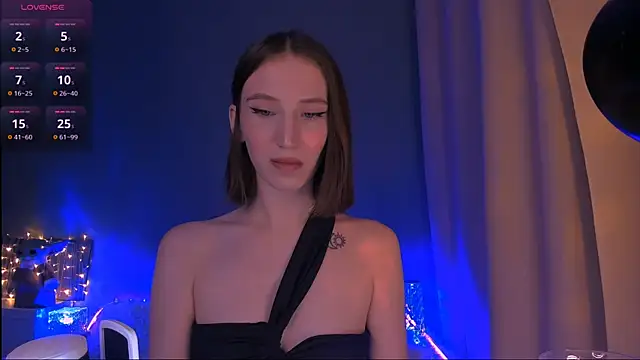 Snapshot of ellaamber chatting on February 10, 2025, 10:09 pm ellaamber online show from February 10, 2025, 10:09 pm