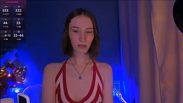 Snapshot of ellaamber chatting on March 10, 2025, 11:27 pm ellaamber online show from March 10, 2025, 11:27 pm