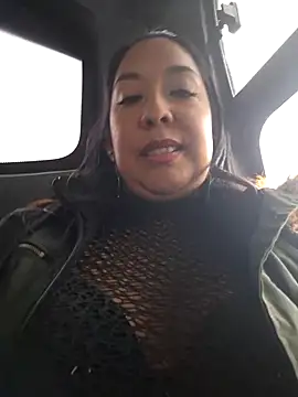 Snapshot of Bella_keny chatting on December 21, 2024, 7:38 pm Bella keny online show from December 21, 2024, 7:38 pm