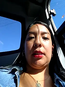 Snapshot of Bella_keny chatting on January 29, 2025, 1:49 pm Bella keny online show from January 29, 2025, 1:49 pm