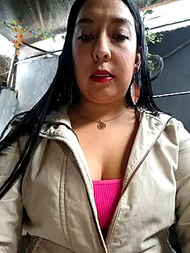 Bella keny online show from November 28, 2025, 4:09 pm