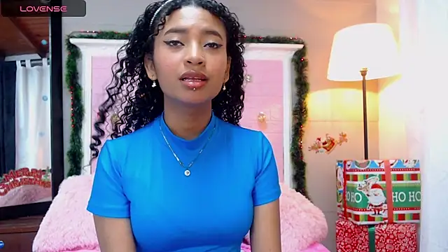 JessyZoe online show from December 4, 2024, 3:43 pm