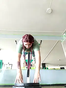 EmaGw online show from September 9, 2025, 7:57 pm