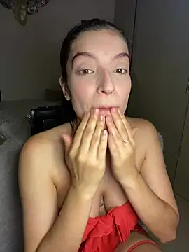 Snapshot of dakota_le chatting on February 28, 2025, 4:43 am dakota le online show from February 28, 2025, 4:43 am