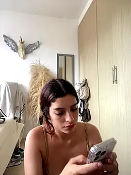 Snapshot of dakota_le chatting on October 31, 2025, 2:18 pm dakota le online show from October 31, 2025, 2:18 pm