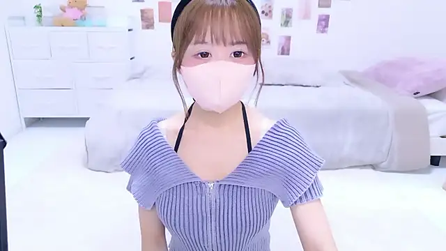 Snapshot of chihiro_ri chatting on October 9, 2025, 11:41 am chihiro ri online show from October 9, 2025, 11:41 am