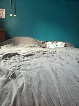 cruellaculdenfer67 online show from November 17, 2025, 1:06 pm