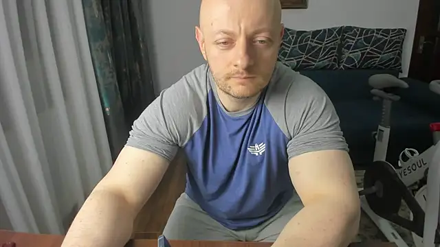 xxxWildxThoughtsxxx online show from February 6, 2025, 2:11 am