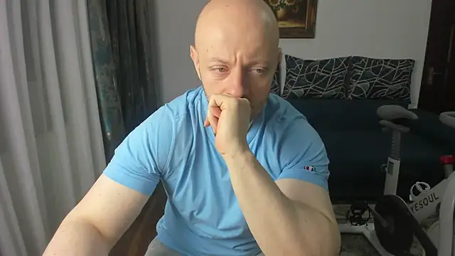 xxxWildxThoughtsxxx online show from February 7, 2025, 10:41 pm