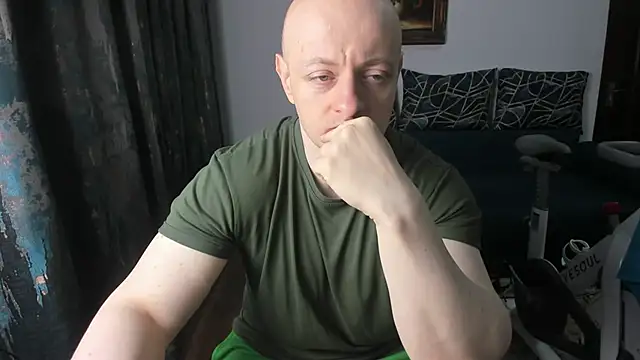 xxxWildxThoughtsxxx online show from February 18, 2025, 10:47 pm