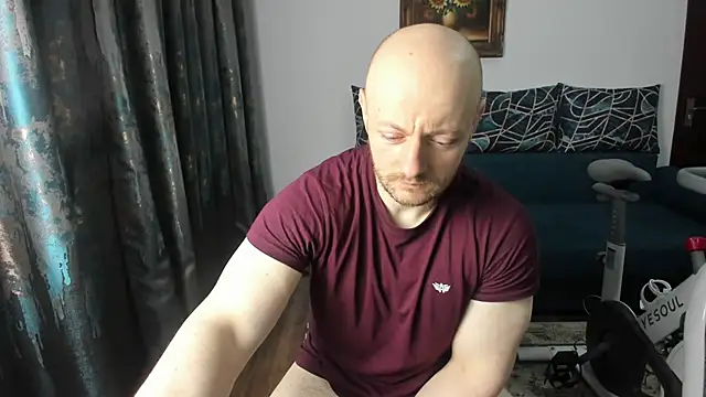 xxxWildxThoughtsxxx online show from March 11, 2025, 10:20 pm