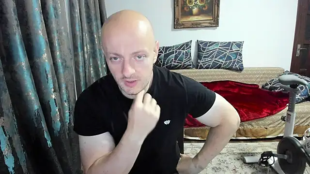 xxxWildxThoughtsxxx online show from October 7, 2025, 10:29 pm