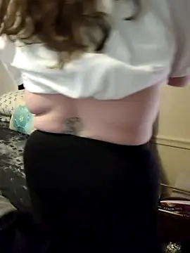 velvetta  online show from March 12, 2025, 3:24 am