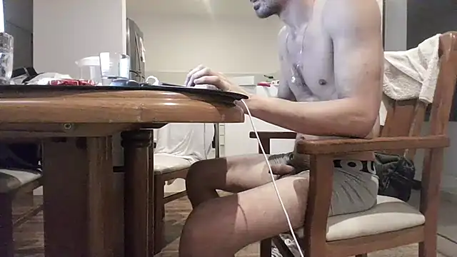 nicolaaaaas online show from March 19, 2025, 8:55 am