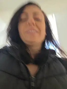 lovewildguy1 online show from March 25, 2026, 8:53 am