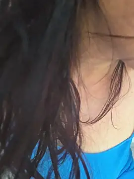 lovewildguy1 online show from July 5, 2026, 5:36 am