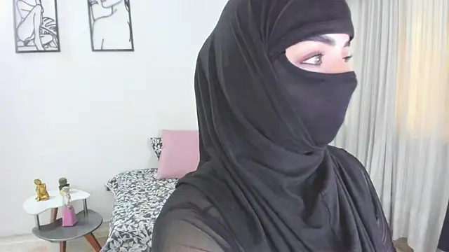 Snapshot of Uzra_hayed chatting on July 31, 2026, 4:06 pm Uzra hayed online show from July 31, 2026, 4:06 pm