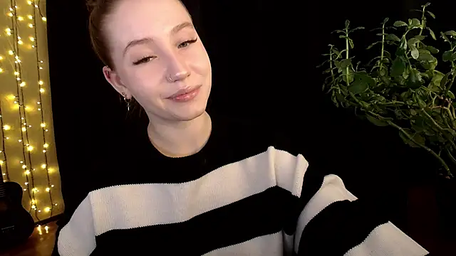 SindiWatsoon online show from October 1, 2025, 1:17 pm