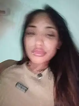 Snapshot of VictoireFeller chatting on June 7, 2026, 5:22 am VictoireFeller online show from June 7, 2026, 5:22 am