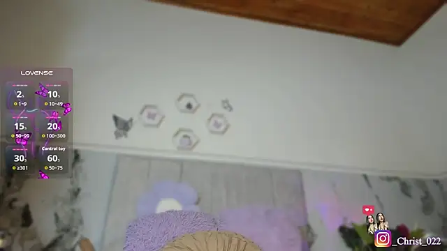 christal cutee online show from April 16, 2026, 4:46 am