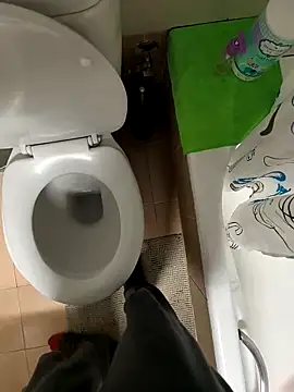 Snapshot of onbifeet chatting on February 17, 2025, 8:04 pm onbifeet online show from February 17, 2025, 8:04 pm