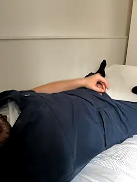 Snapshot of onbifeet chatting on March 2, 2025, 1:27 pm onbifeet online show from March 2, 2025, 1:27 pm