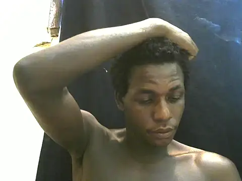 Snapshot of Bigras0011 chatting on May 28, 2026, 2:14 pm Bigras0011 online show from May 28, 2026, 2:14 pm