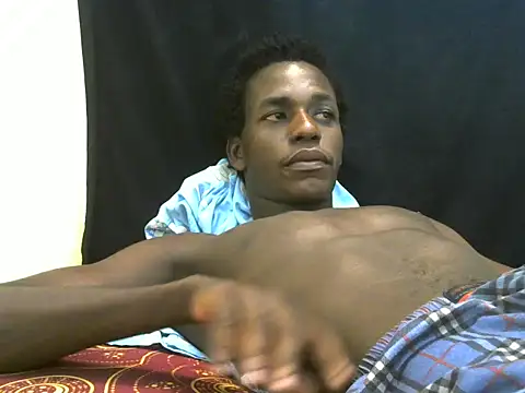 Snapshot of Bigras0011 chatting on May 29, 2026, 2:26 pm Bigras0011 online show from May 29, 2026, 2:26 pm