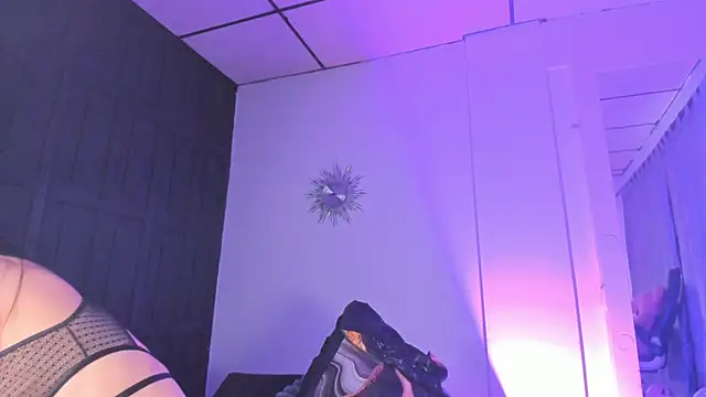 sam carsonx online show from November 10, 2025, 8:41 pm