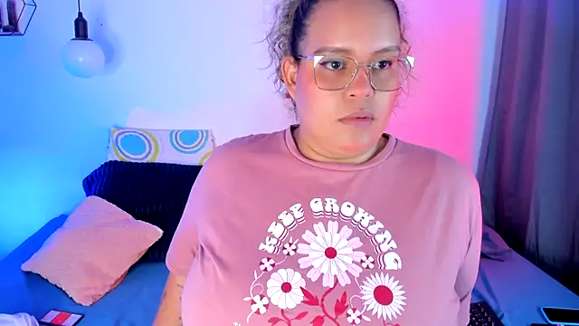 Snapshot of monicabbw_ chatting on January 30, 2025, 11:13 pm monicabbw online show from January 30, 2025, 11:13 pm