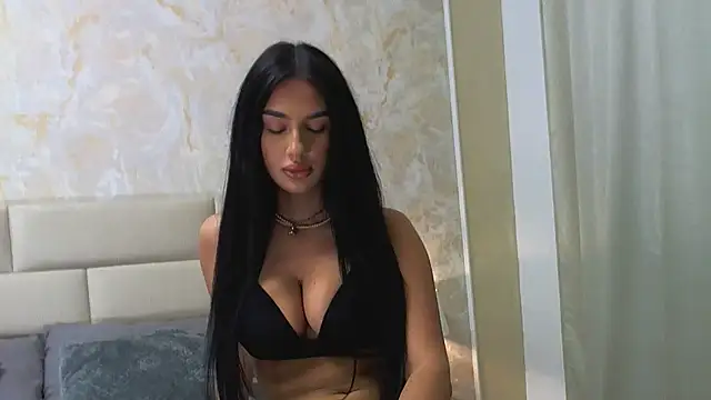 LuanaDess online show from March 21, 2025, 7:46 pm