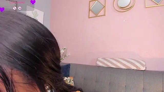 zaraadoll online show from January 15, 2025, 1:20 pm