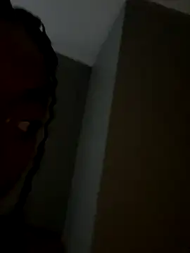 zaraadoll online show from September 27, 2025, 12:21 pm